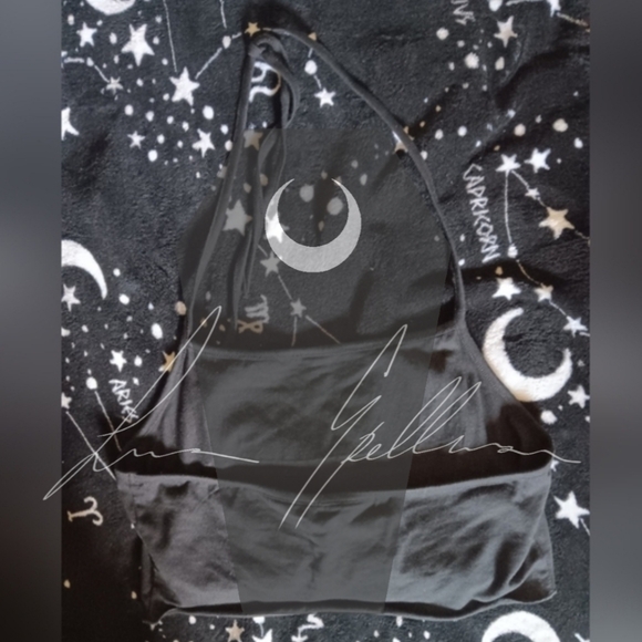 Widow Tangled Heart Halter Top - Picture 2 of 2